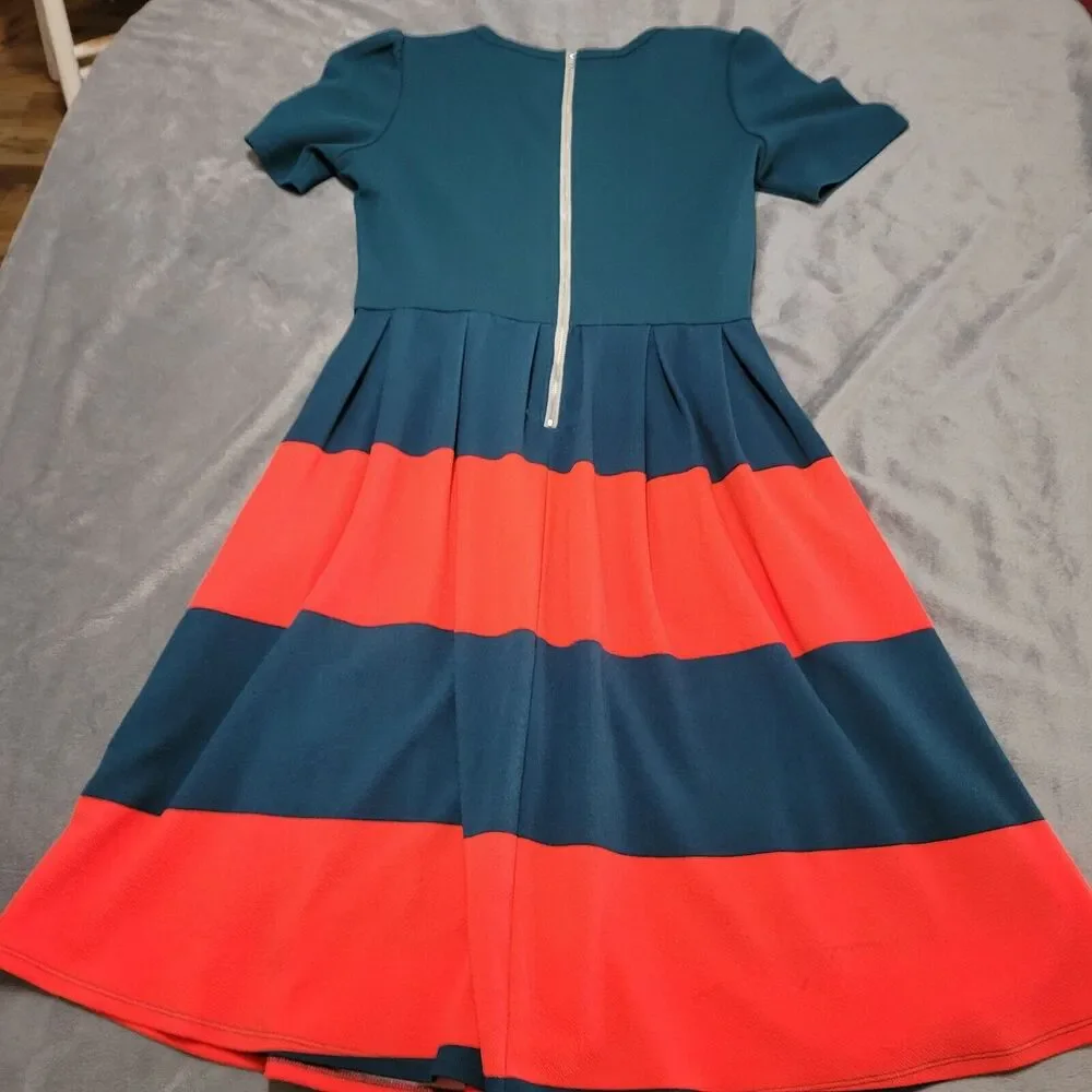 LuLaRoe Dress Womens Large Red Stripe Fit Flair Stretch Sleevless Scoop Neck Zip - Picture 8 of 9